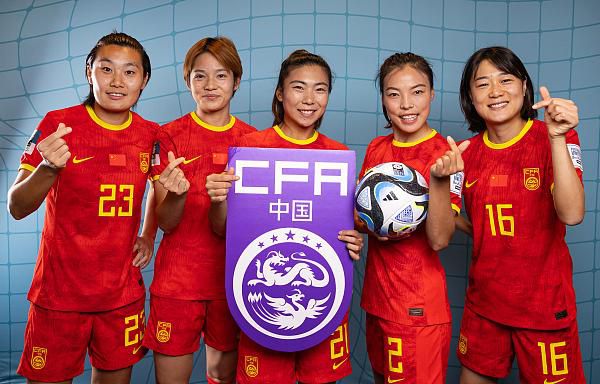 亲女禁h啪啪宫交