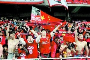 乱l高辣h文一女爱裸睡的丹丹